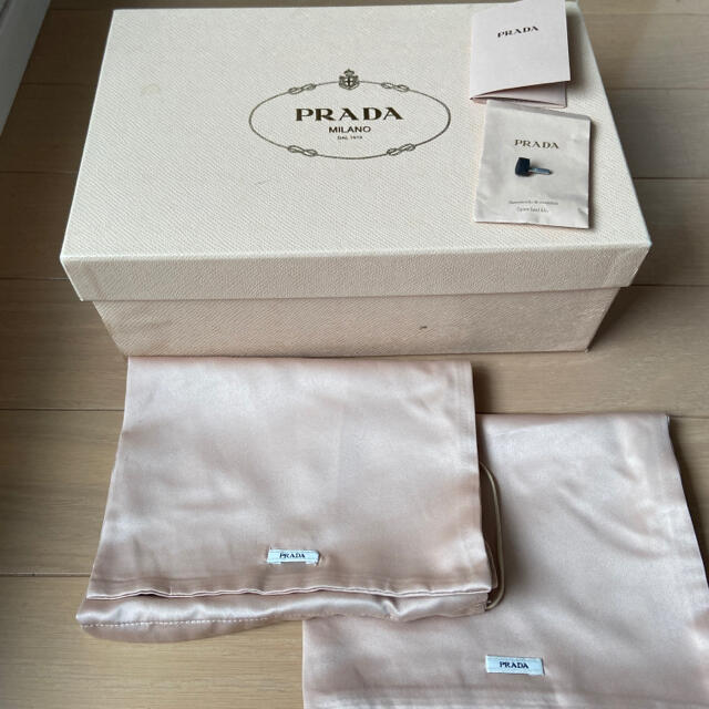 PRADA - 新品未使用 プラダ アンクルベルトパンプスの通販 by Rico's ...