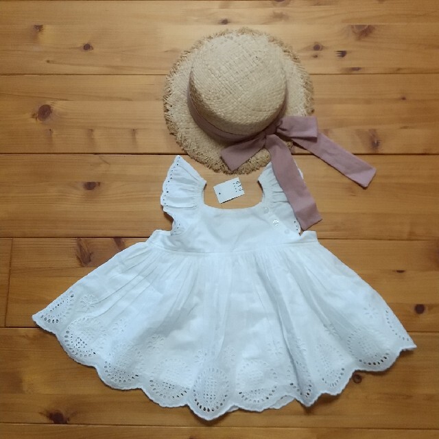 petit main(プティマイン)の新品 petit mainラフィアハット&babygapトップス キッズ/ベビー/マタニティのこども用ファッション小物(帽子)の商品写真