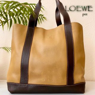 ロエベ(LOEWE)の正規品 LOEWE ロエベ 大容量 レザートートバッグ(ショルダーバッグ)