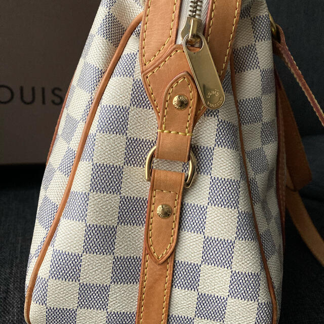 10月限定最終値下げ　LOUIS VUITTON  ダミエアズール 8