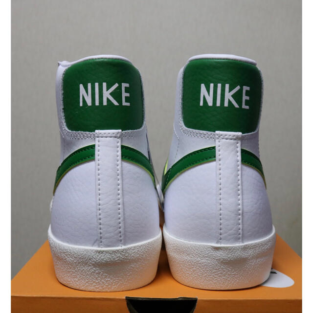 NIKE BLAZER MID '77 VNTG ナイキ ブレーザー ミッド