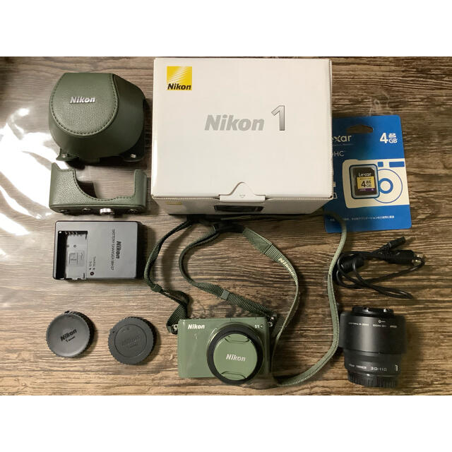 【豪華付属品付】Nikon S1 標準ズームレンズキット