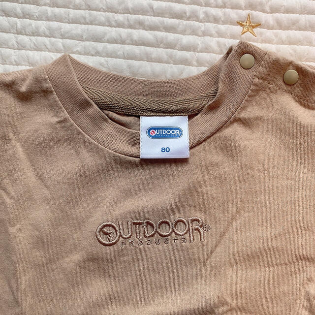 OUTDOOR(アウトドア)のoutdoor Tシャツ ８０ キッズ/ベビー/マタニティのベビー服(~85cm)(Ｔシャツ)の商品写真