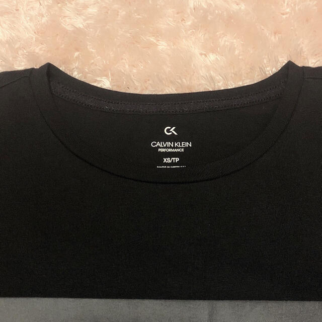 Calvin Klein(カルバンクライン)のカルバンクライン♡Tシャツ レディースのトップス(Tシャツ(半袖/袖なし))の商品写真