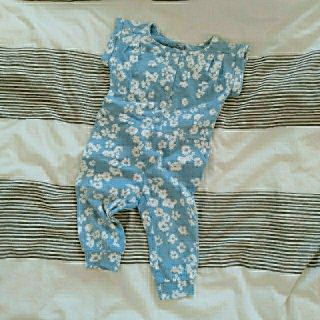 ベビーギャップ(babyGAP)のGap 花柄サロペット　80size(ワンピース)