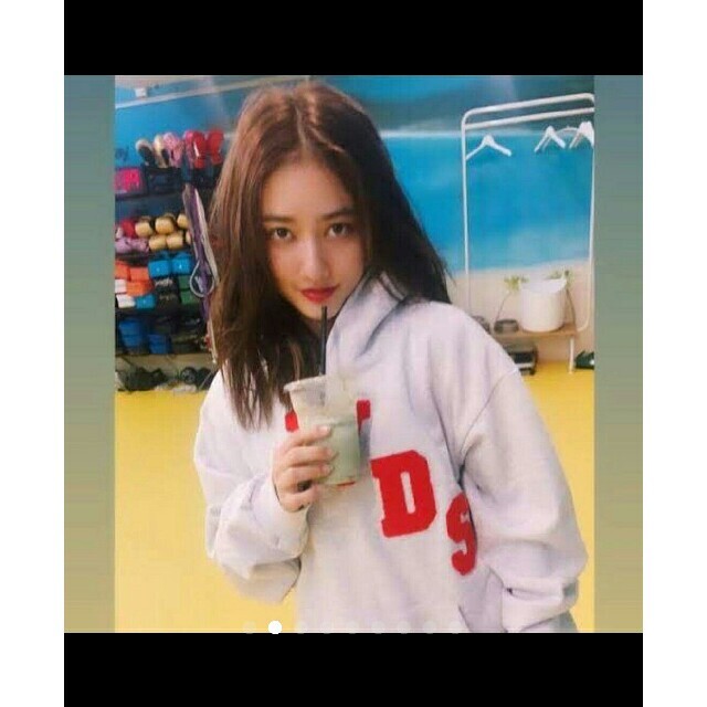 池田エライザ♥即完売♥ウィンダンシー♥初期パーカー♥RVCA XXX OY fr