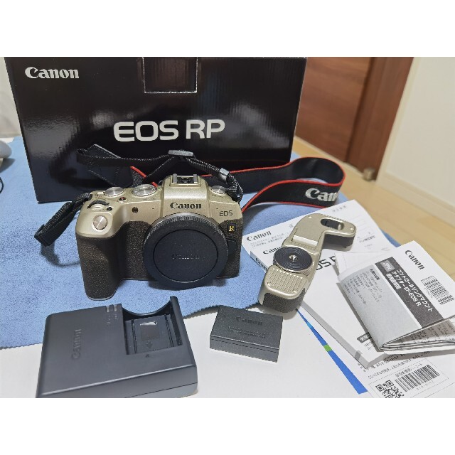 Canon eos rp ボディカメラ