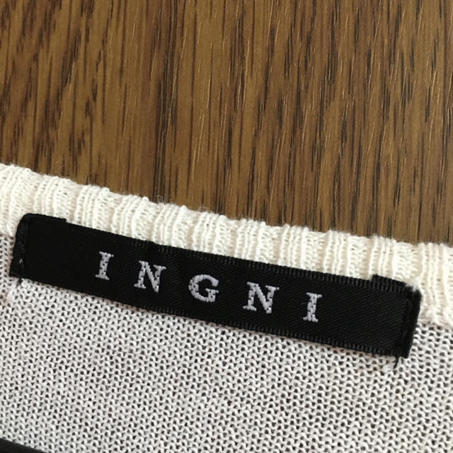 INGNI(イング)のINGNI 白 チュニック レディースのトップス(チュニック)の商品写真