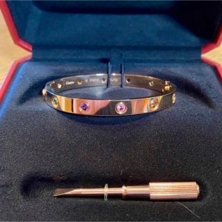 カルティエ(Cartier)のカルティエ　ラブブレスレット　ピンクゴールド　カラーストーン　(ブレスレット/バングル)