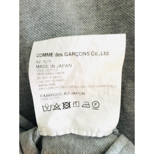 COMME des GARCONS(コムデギャルソン)の【良品★名作★Lサイズ】プレイコムデギャルソン グレー 予備ボタン付 ポロシャツ レディースのトップス(ポロシャツ)の商品写真