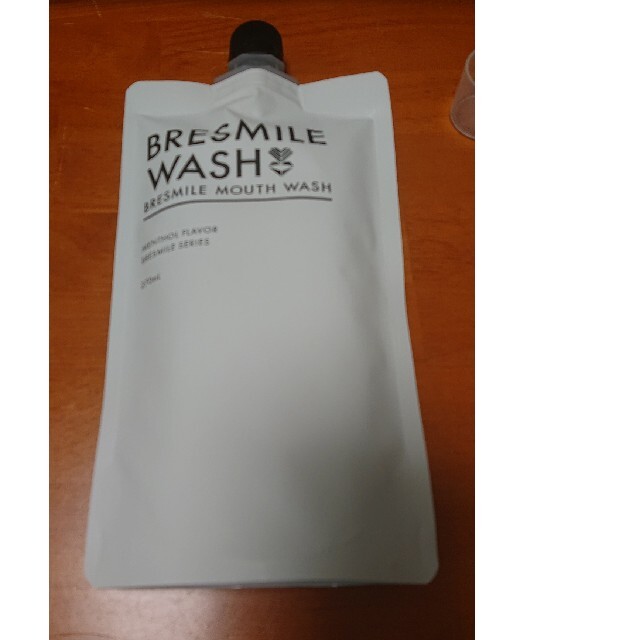 ブレスマイルウォッシュ BRESMILE WASH  新品未開封 キャップ付き コスメ/美容のオーラルケア(口臭防止/エチケット用品)の商品写真