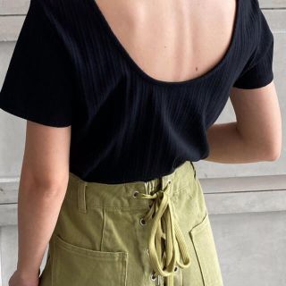 ザラ(ZARA)のバックオープンtee(Tシャツ(半袖/袖なし))