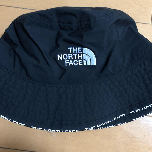 THE NORTH FACE(ザノースフェイス)のノースフェイス バケットハット ブラック　バケハ　海外　限定　ブラック　黒 メンズの帽子(ハット)の商品写真