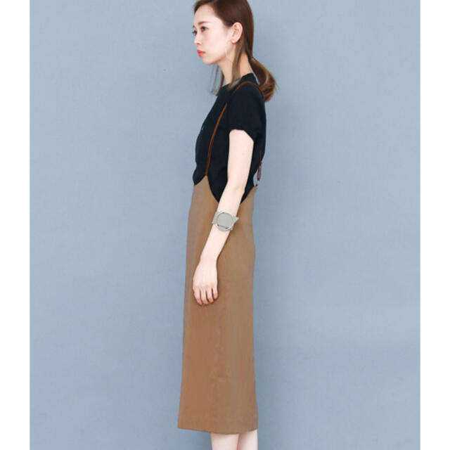 KBF(ケービーエフ)のKBF バッククロスハイウエストサロペットスカート　美品 レディースのスカート(その他)の商品写真