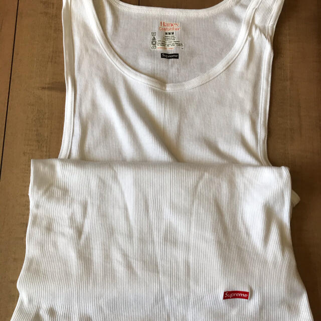 Supreme(シュプリーム)のSupreme®/Hanes® Tagless Tank Tops メンズのトップス(タンクトップ)の商品写真