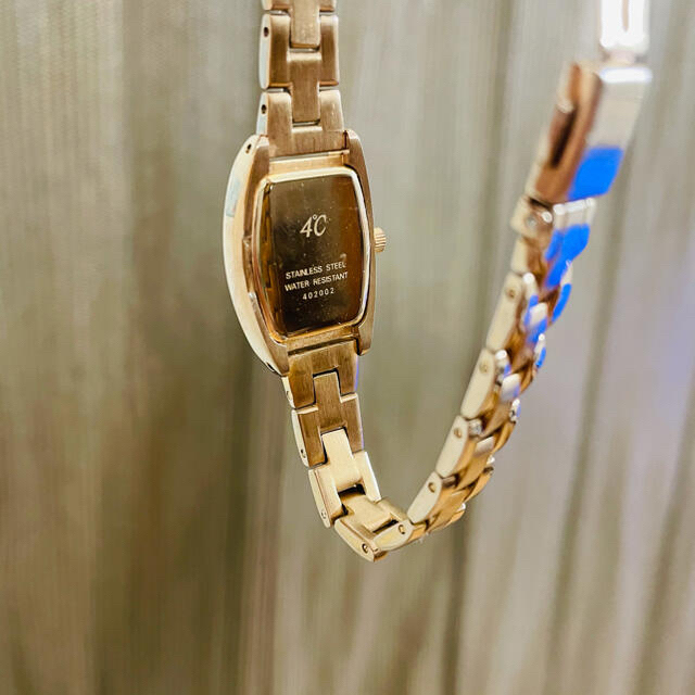 4℃(ヨンドシー)の4℃ 文字盤シェル ピンクゴールド ジュエリーウォッチ腕時計 レディースのファッション小物(腕時計)の商品写真
