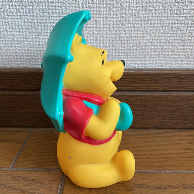 【新品】くまのプーさん Winnie the Pooh フィギュア ゴム人形 エンタメ/ホビーのおもちゃ/ぬいぐるみ(キャラクターグッズ)の商品写真