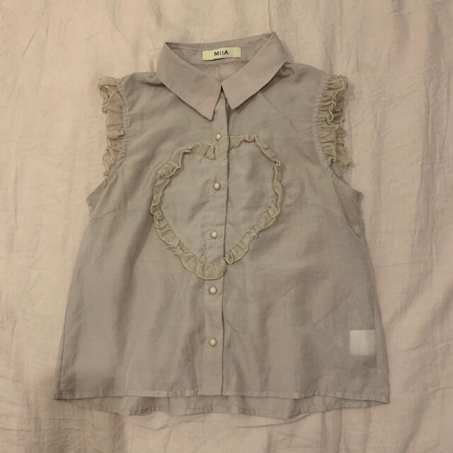 pink beige heart frill tops レディースのトップス(シャツ/ブラウス(半袖/袖なし))の商品写真