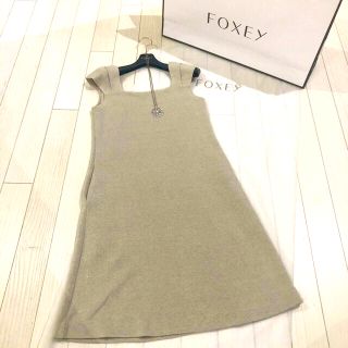 フォクシー(FOXEY)のFOXEY リネンシック　ワンピース　ナチュラル　38(ひざ丈ワンピース)