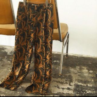 トゥデイフル(TODAYFUL)の【todayful】Jacquard Slit Trousers(カジュアルパンツ)