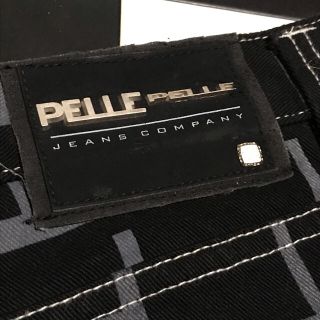 PELLE PELLE - PELLE PELLE ロゴ 総柄デニム 34 美品の通販 by Mef ...