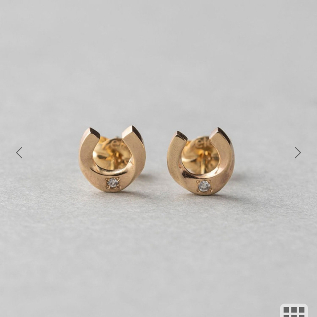 90%OFF】 クリスマス限定K18オーヴダイヤピアス ete エテピアス YG