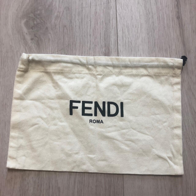 激安単価で FENDI - バッグ 財布 中袋 FENDI ショップ袋