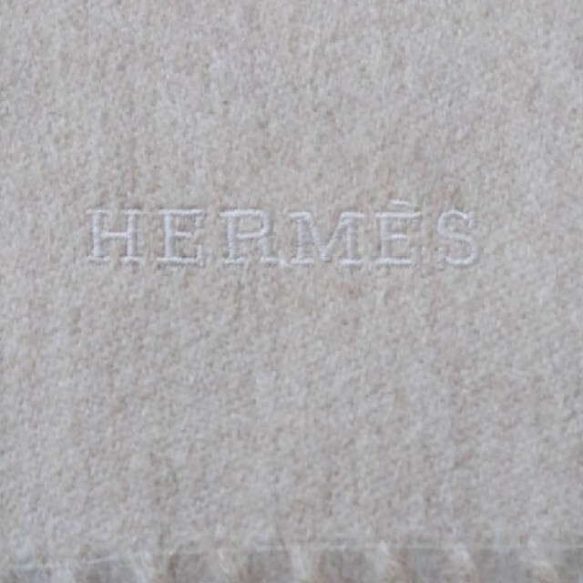 Hermes(エルメス)のHERMES マフラー 美品 レディースのファッション小物(マフラー/ショール)の商品写真