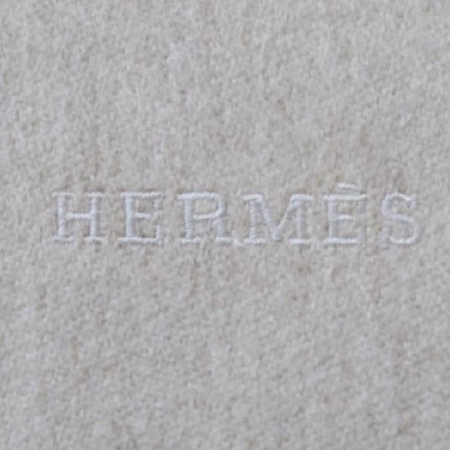 Hermes(エルメス)のHERMES マフラー 美品 レディースのファッション小物(マフラー/ショール)の商品写真