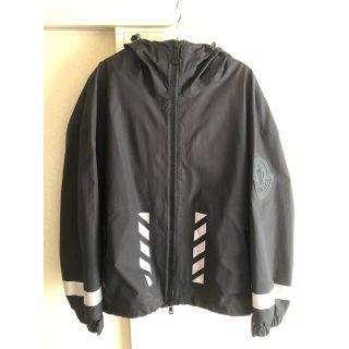 オフホワイト(OFF-WHITE)のoff-white×MONCLER マウンテンパーカー(マウンテンパーカー)