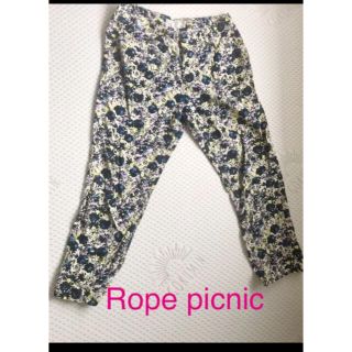 ロペピクニック(Rope' Picnic)のロペピクニック　パンツ　花柄(カジュアルパンツ)