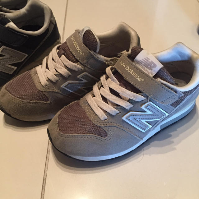 New Balance(ニューバランス)のニューバランス キッズ/ベビー/マタニティのキッズ靴/シューズ(15cm~)(スニーカー)の商品写真