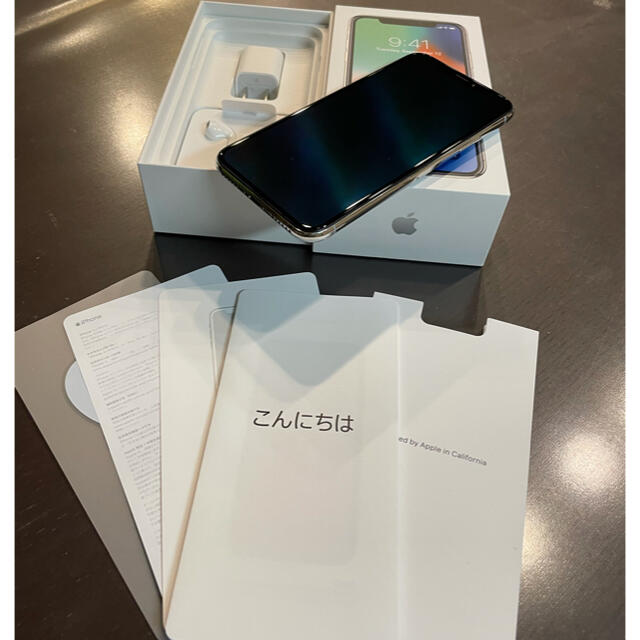 iPhone X Silver 64 GB docomo