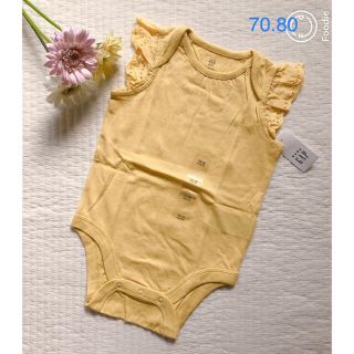 ベビーギャップ(babyGAP)の新品♡baby gap フリルロンパース イエロー(ロンパース)