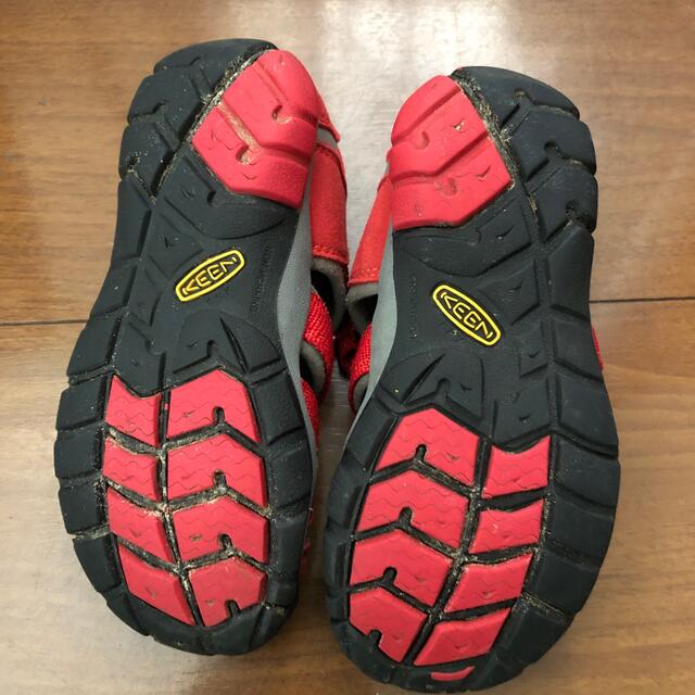 KEEN(キーン)のKEEN サンダル　18   CNX キッズ/ベビー/マタニティのキッズ靴/シューズ(15cm~)(サンダル)の商品写真