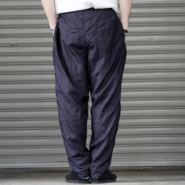 送料無料 COMOLI コモリ シルク テーパードパンツ NAVY 1