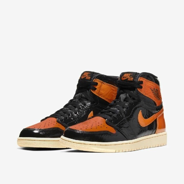 NIKE(ナイキ)の27 AIR JORDAN 1 HIGH SHATTERED BACKBOARD メンズの靴/シューズ(スニーカー)の商品写真