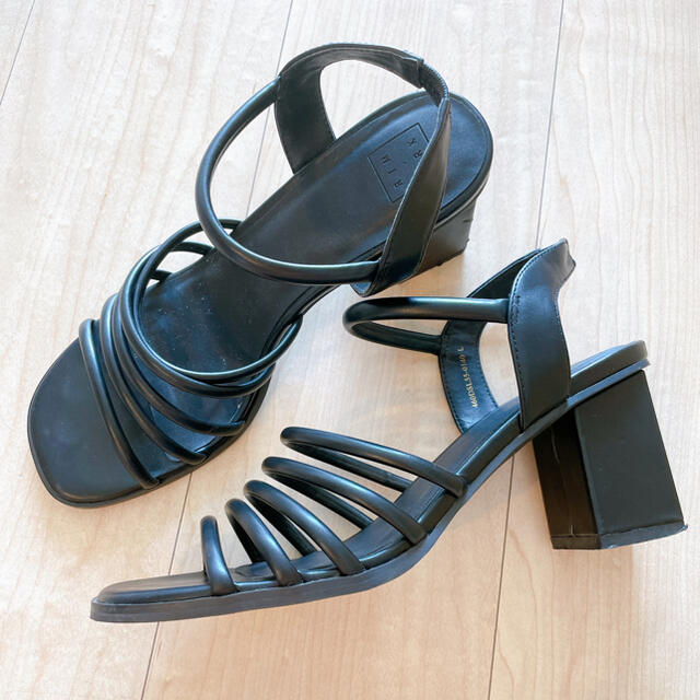 SLY(スライ)のRIMARK♡round toe line sandal レディースの靴/シューズ(サンダル)の商品写真