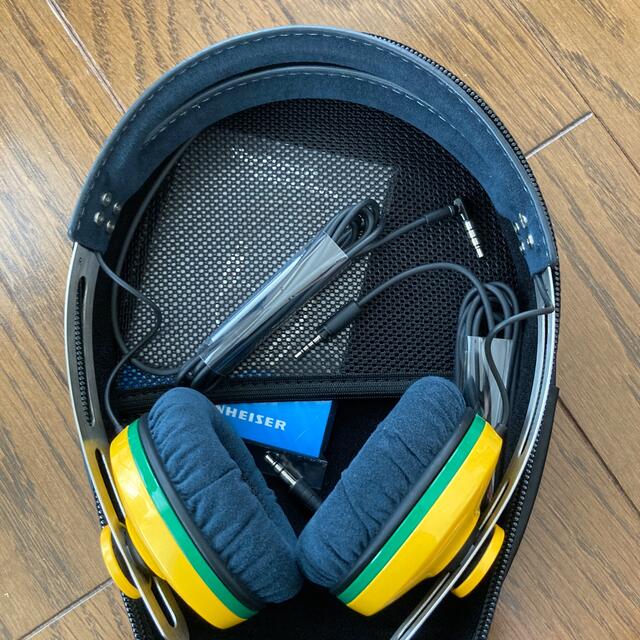 ヘッドフォン/イヤフォンMOMENTUM ON-EAR SAMBA SENNHEISER ゼンハイザー