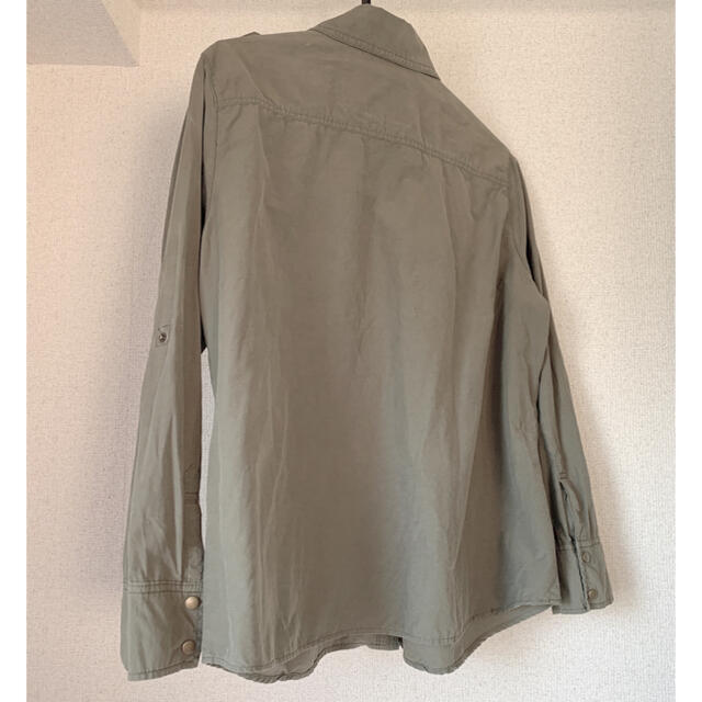ミリタリーシャツ　レディース　ＬＬ レディースのトップス(シャツ/ブラウス(長袖/七分))の商品写真