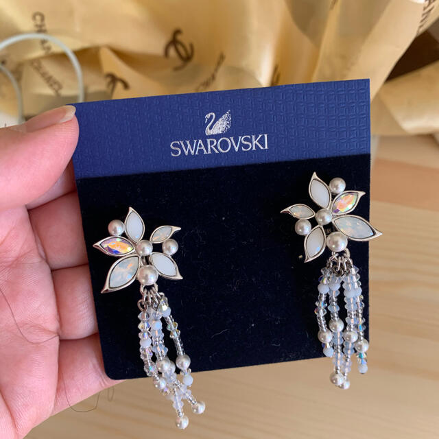 SWAROVSKI(スワロフスキー) イヤリング -