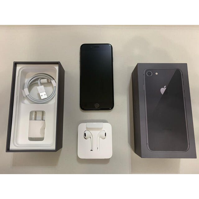 Apple  iPhone8 64GB Space Gray SIMフリー 2