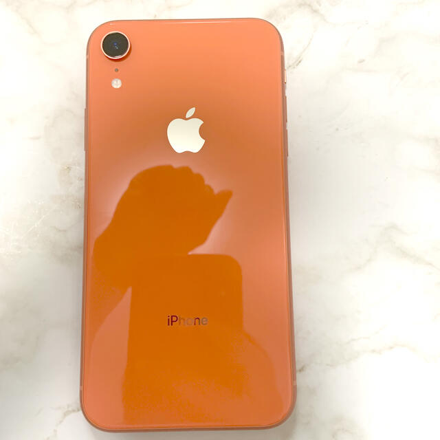 【最終値引き】激安！ iPhone XR 64GB SIMフリー　コーラル　美品 1