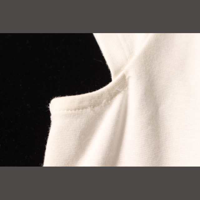 TOCCA(トッカ)のトッカ TOCCA ビジュー装飾 キャップスリーブ カットソー /ry0417 レディースのトップス(カットソー(半袖/袖なし))の商品写真