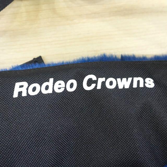RODEO CROWNS(ロデオクラウンズ)のちい様専Rodeo crowns ファー ウエストポーチ ブルー 4805410 レディースのバッグ(ボディバッグ/ウエストポーチ)の商品写真
