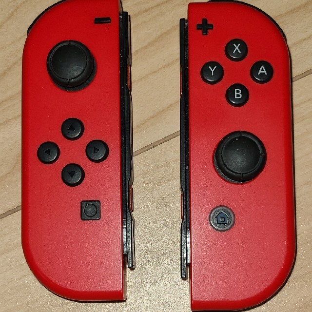 ゲームソフト/ゲーム機本体【動作確認済】Joy-Con (ジョイコン)　マリオ限定カラー　左右セット