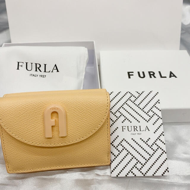 ❤︎新品・未使用❤︎ FURLA バビロン レザー 三つ折り財布 ミニ財布　ホワイト