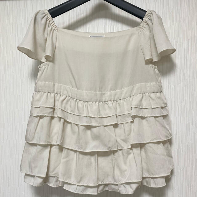 anatelier(アナトリエ)のafua様専用 レディースのトップス(シャツ/ブラウス(半袖/袖なし))の商品写真