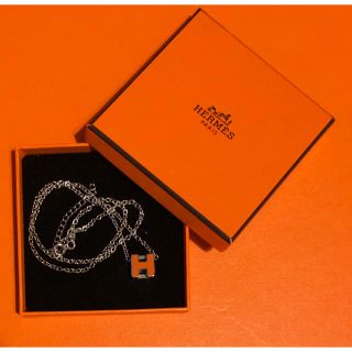 【1/5までセール】HERMES エルメスネックレス  ワイヤーキューブオレンジ