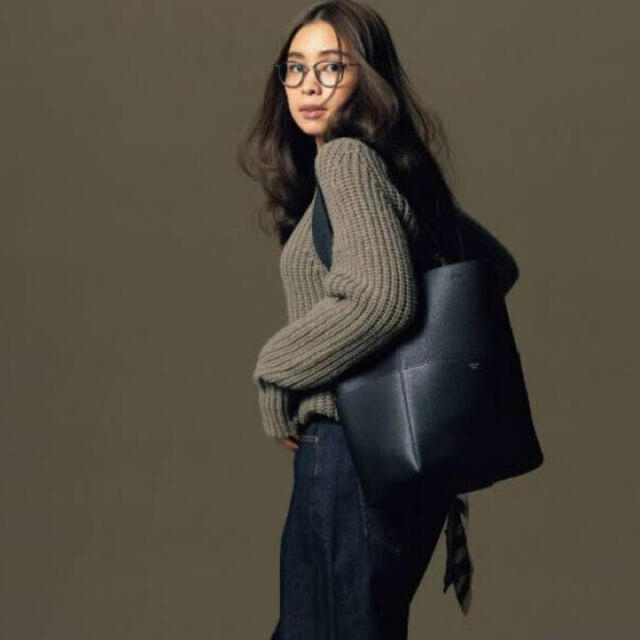 CELINE セリーヌ 大人気 サングル Seau Sangle フィービー - トート